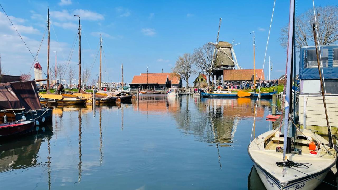 Woonboot 4 Harderwijk Hotel Exterior photo
